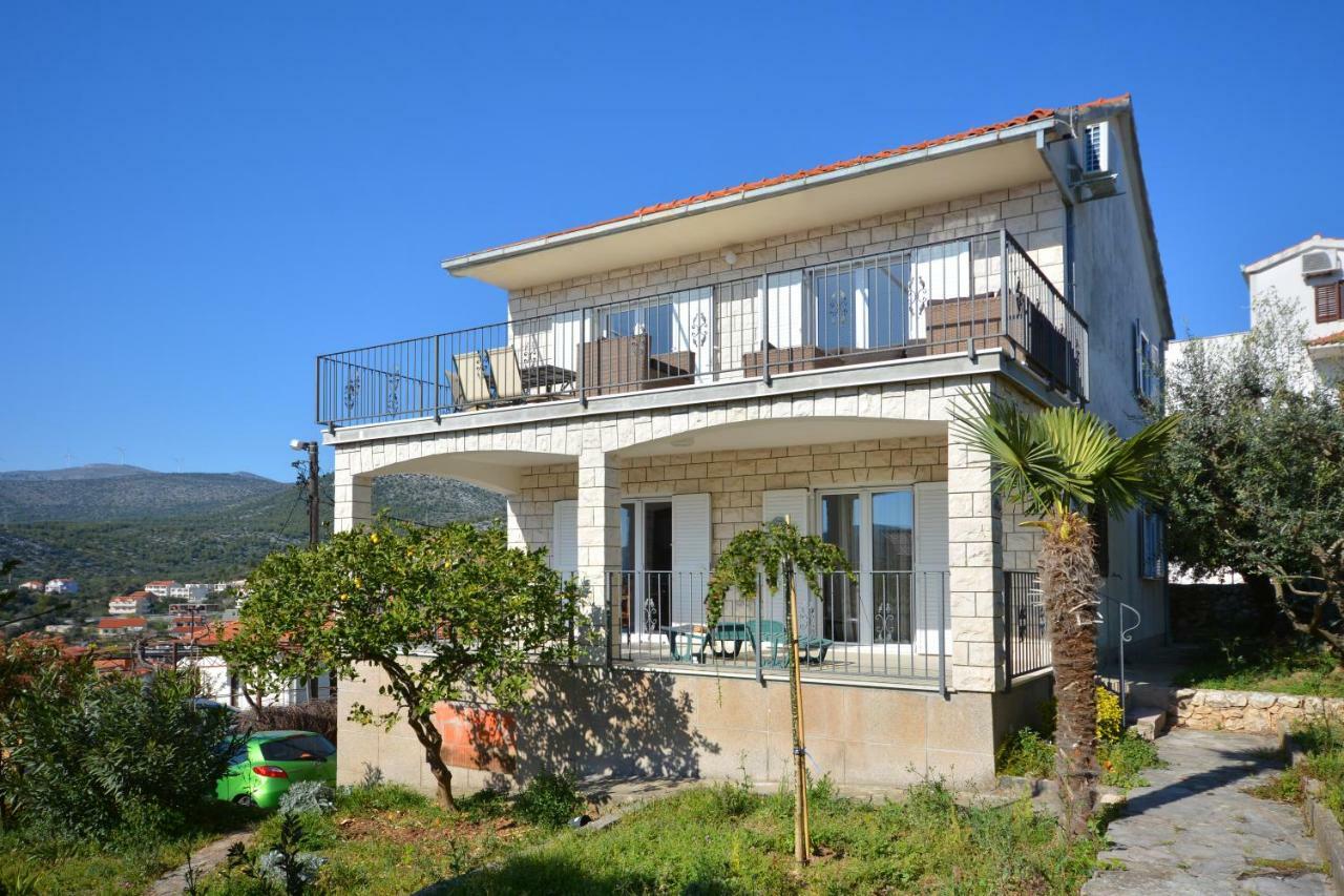 Apartment Reljic Seget Vranjica Exterior photo